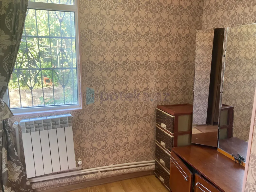 Satılır 3 otaqlı köhnə tikili 65 m²