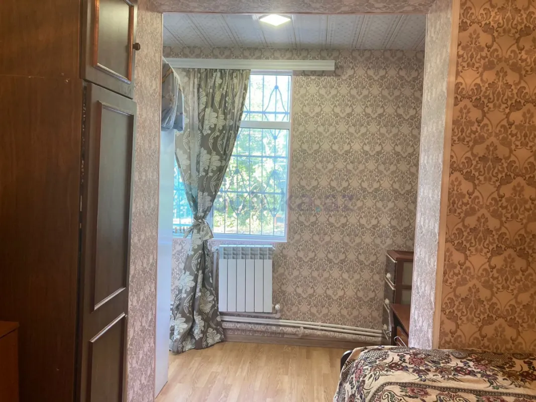 Satılır 3 otaqlı köhnə tikili 65 m²