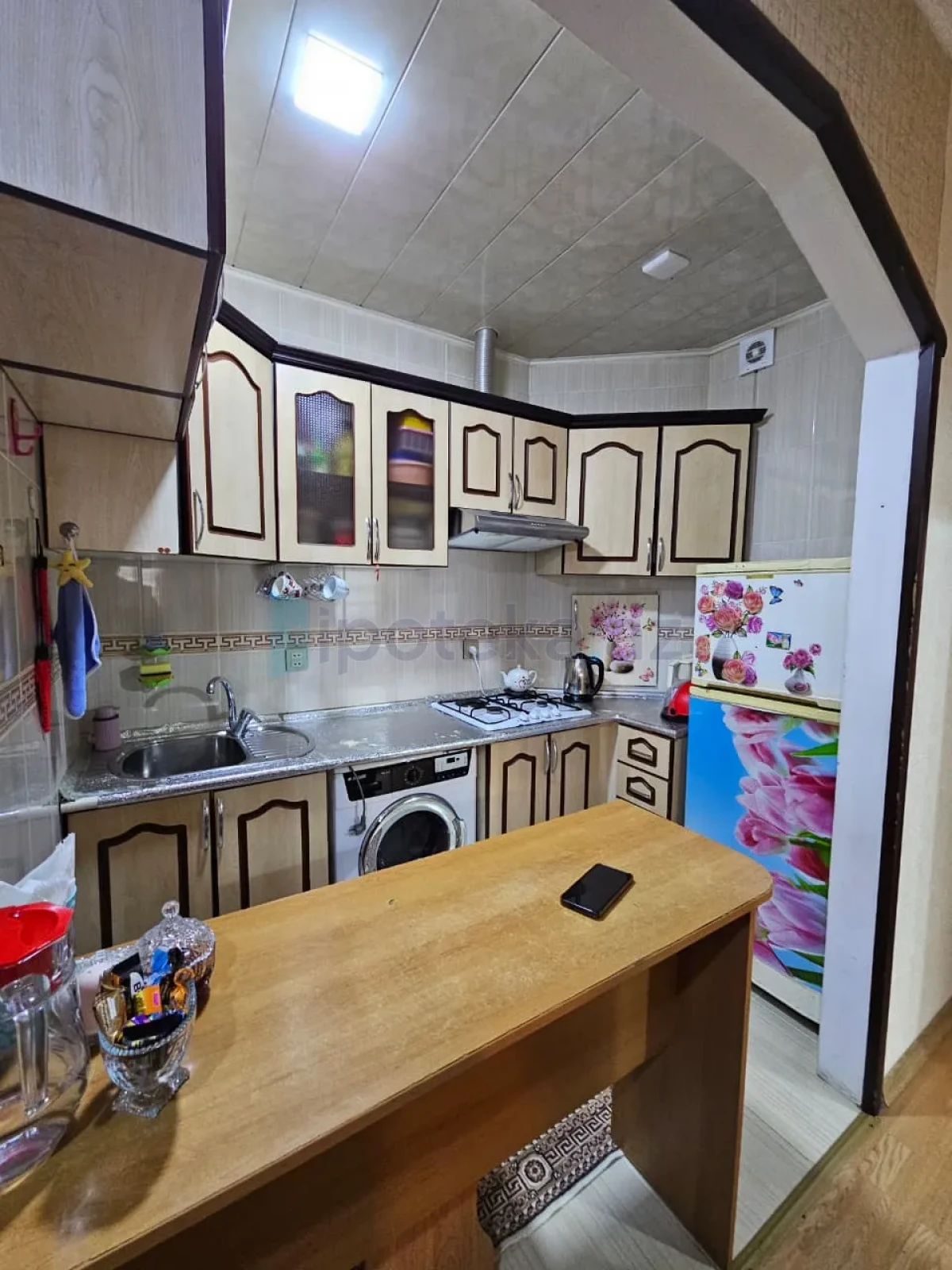 Satılır 3 otaqlı yeni tikili 60 m²