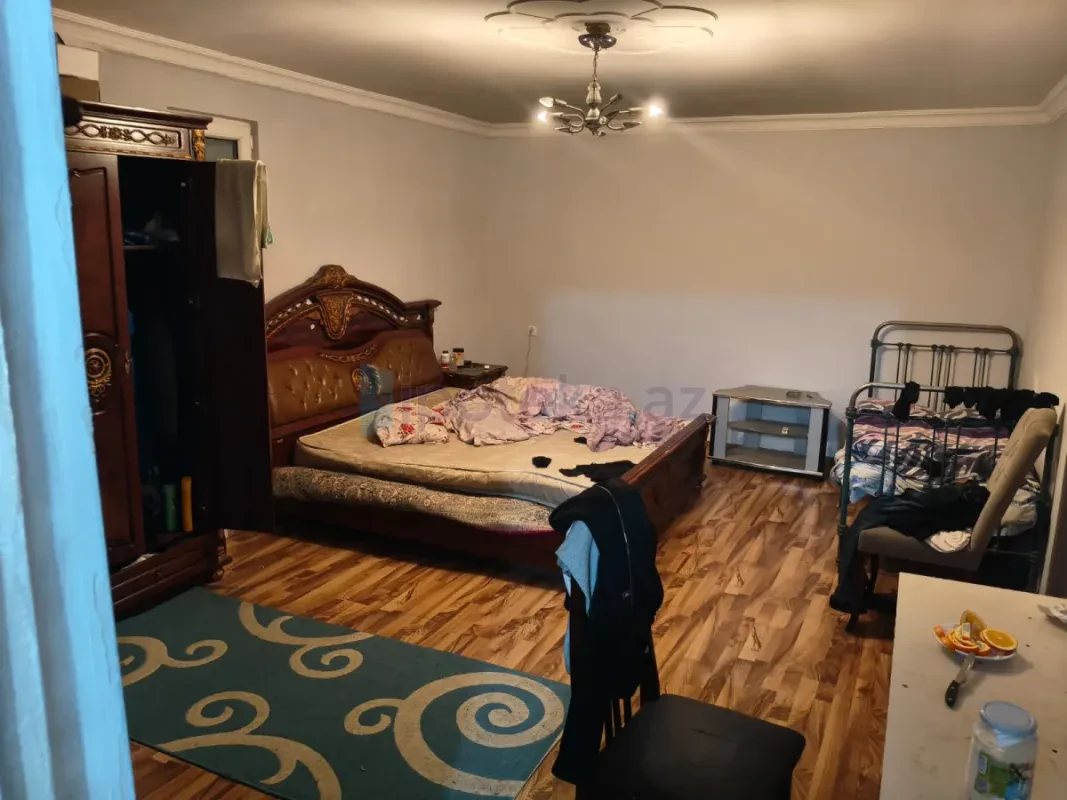 Satılır 9 otaqlı obyekt 230 m²