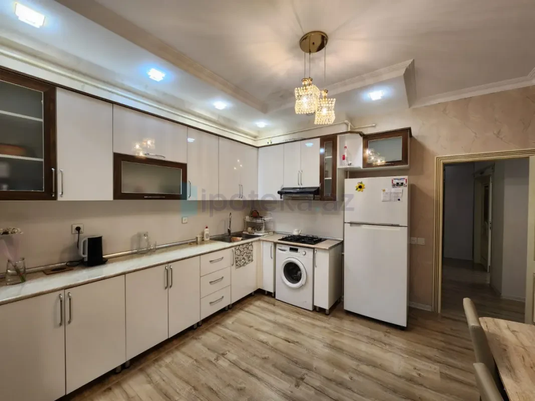 Satılır 3 otaqlı yeni tikili 89 m²
