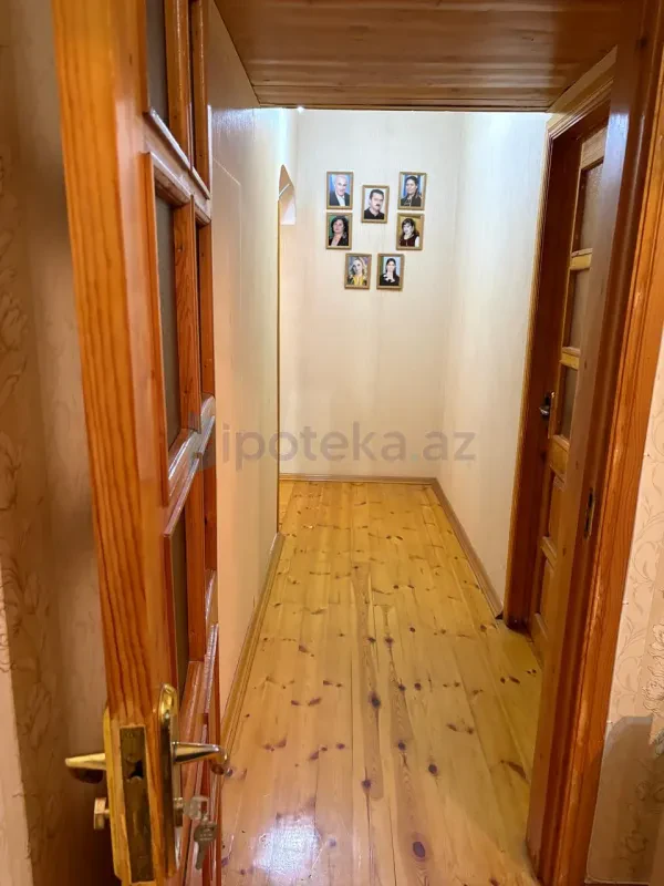Satılır 2 otaqlı köhnə tikili 65 m²