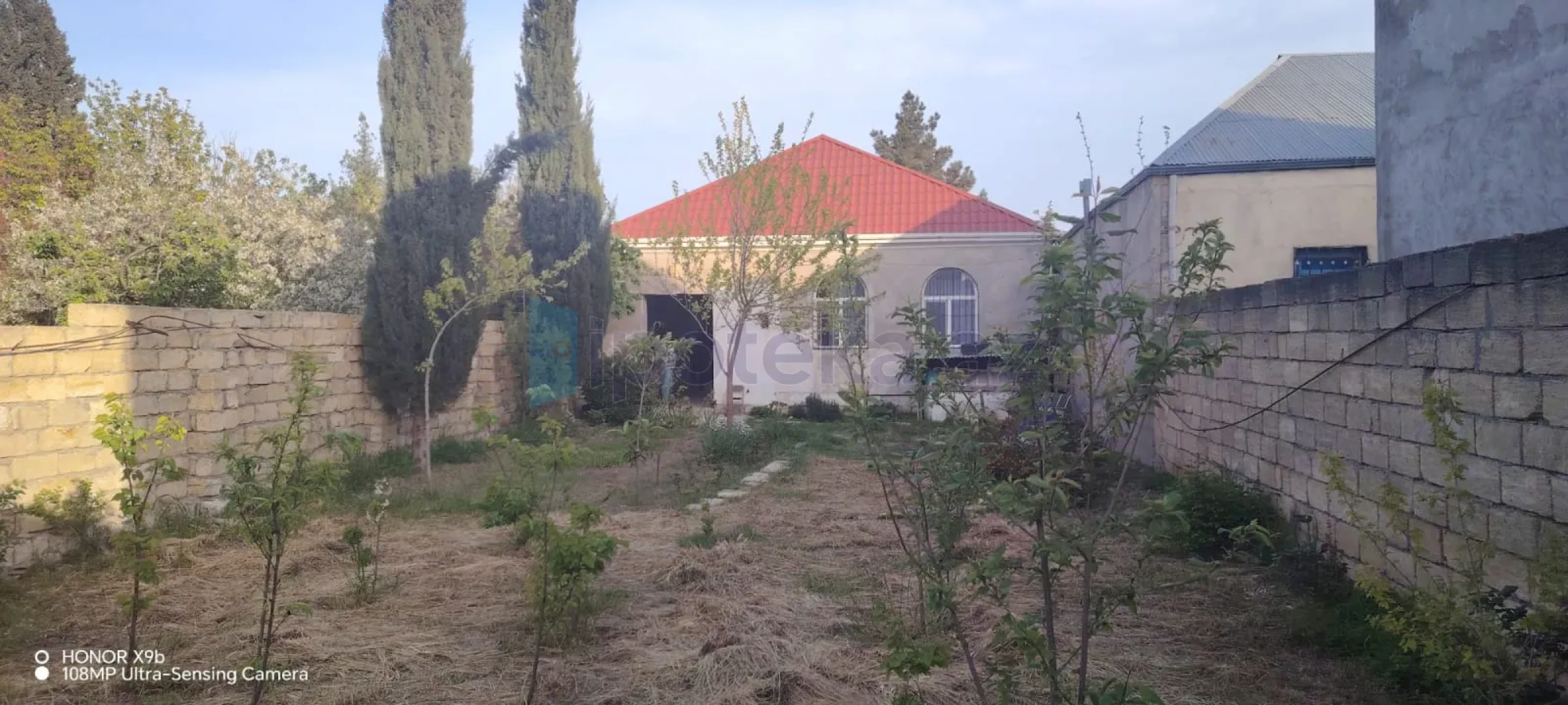 Satılır 3 otaqlı yeni tikili 75 m²
