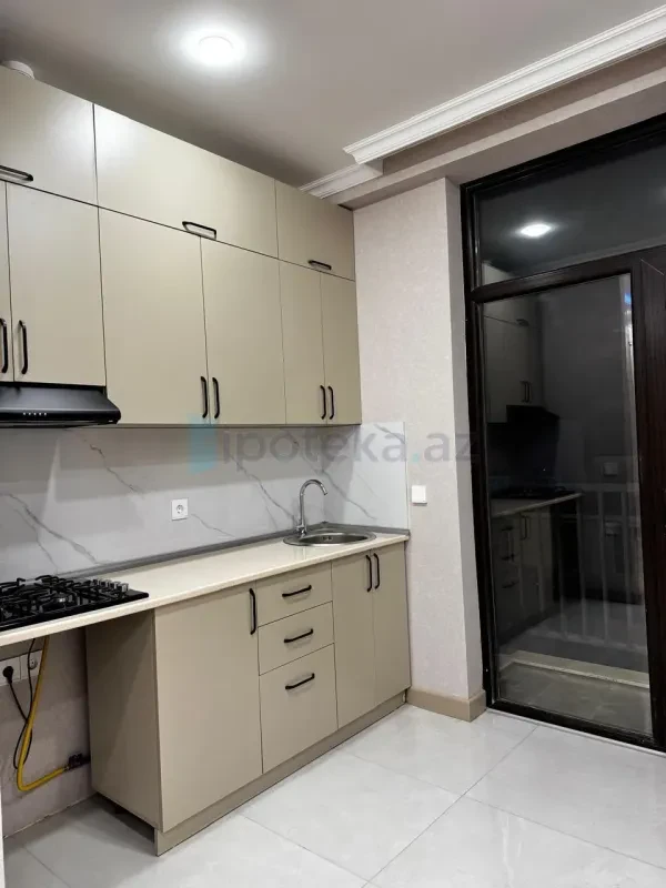Satılır 2 otaqlı yeni tikili 63 m²