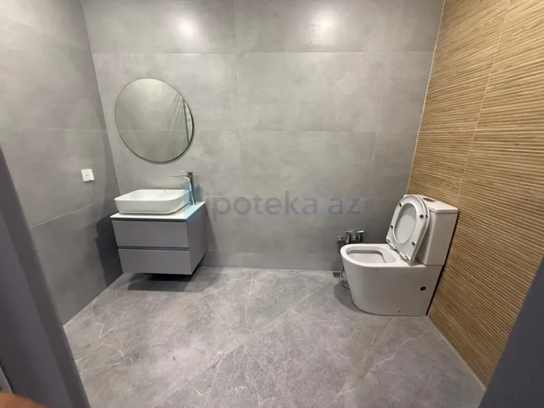 Satılır 2 otaqlı yeni tikili 63 m²