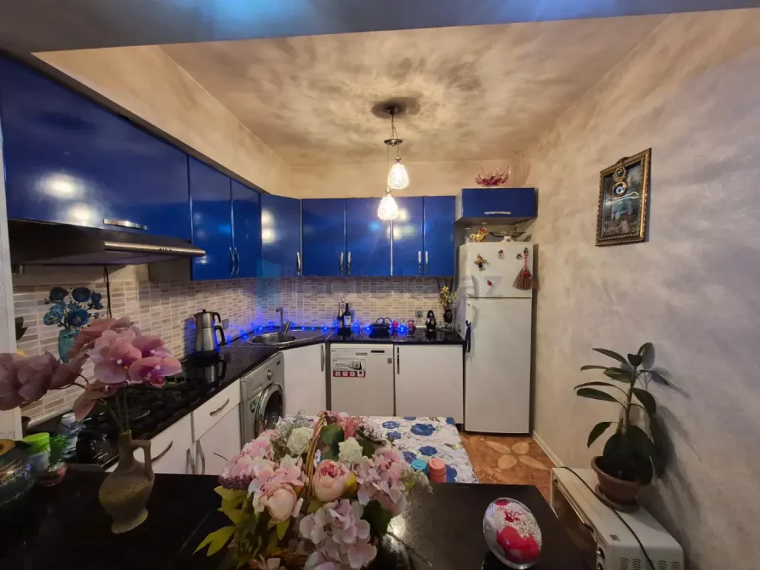 Satılır 3 otaqlı yeni tikili 71 m²