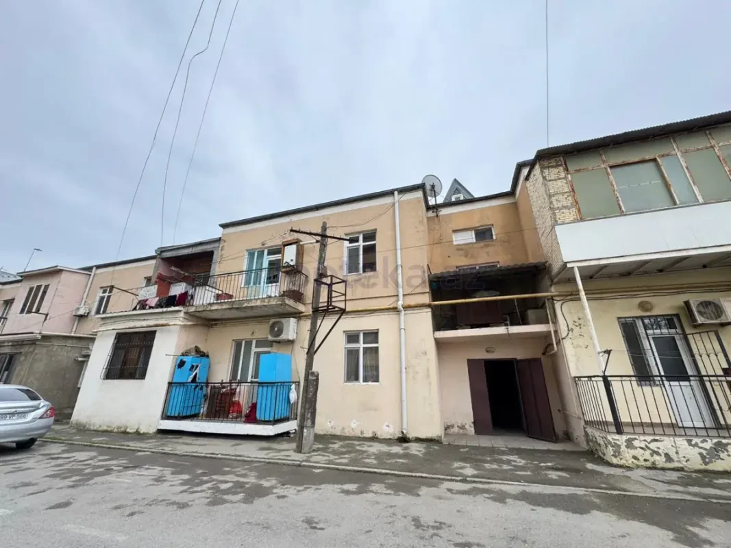 Satılır 3 otaqlı yeni tikili 70 m²