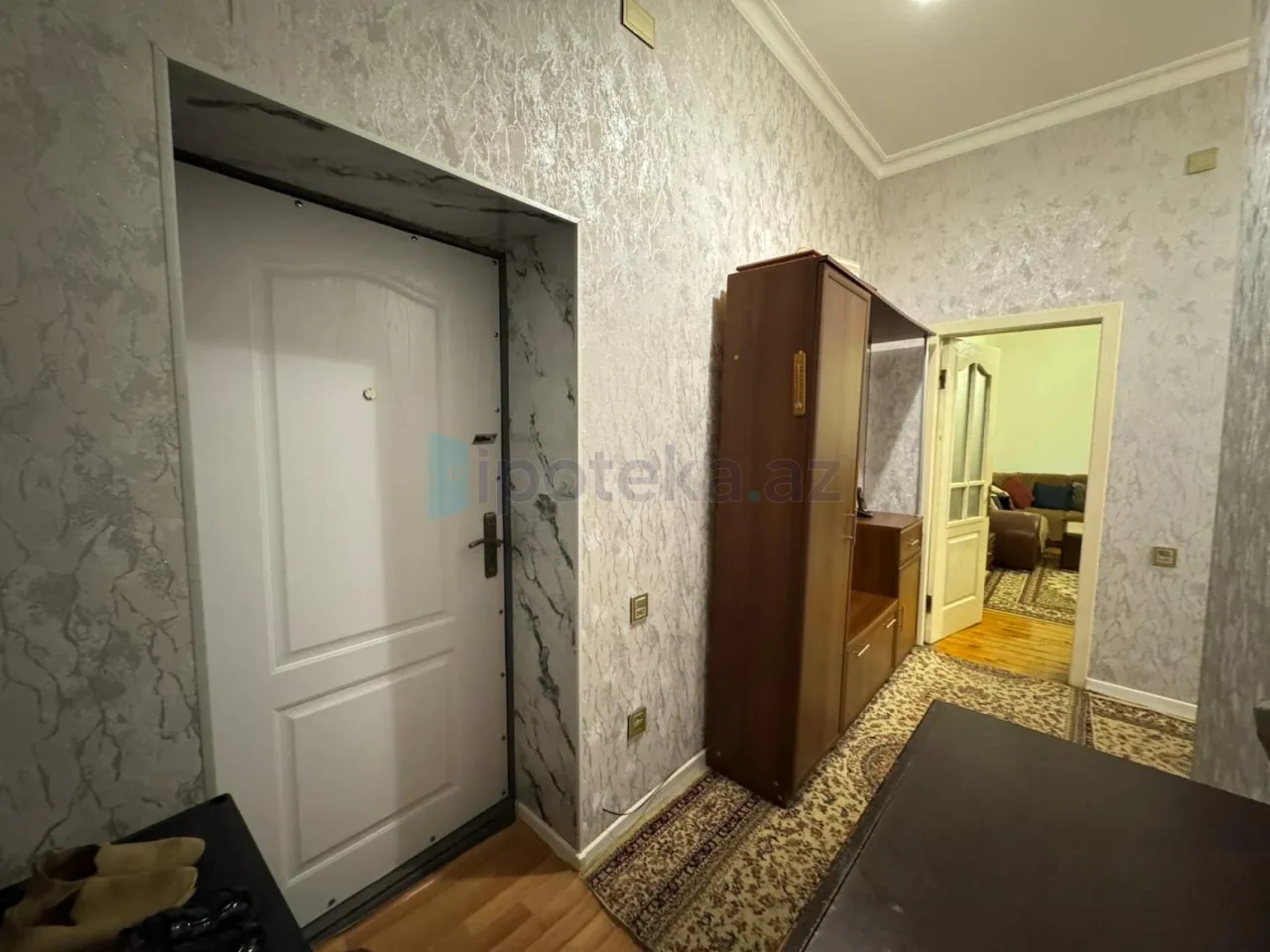 Satılır 3 otaqlı yeni tikili 70 m²