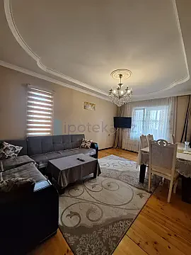 Satılır 2 otaqlı köhnə tikili 68 m² — Bakı, Yeni Günəşli 2 otaq 68.00 m²