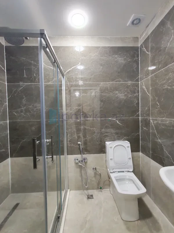 Satılır 2 otaqlı yeni tikili 63 m²