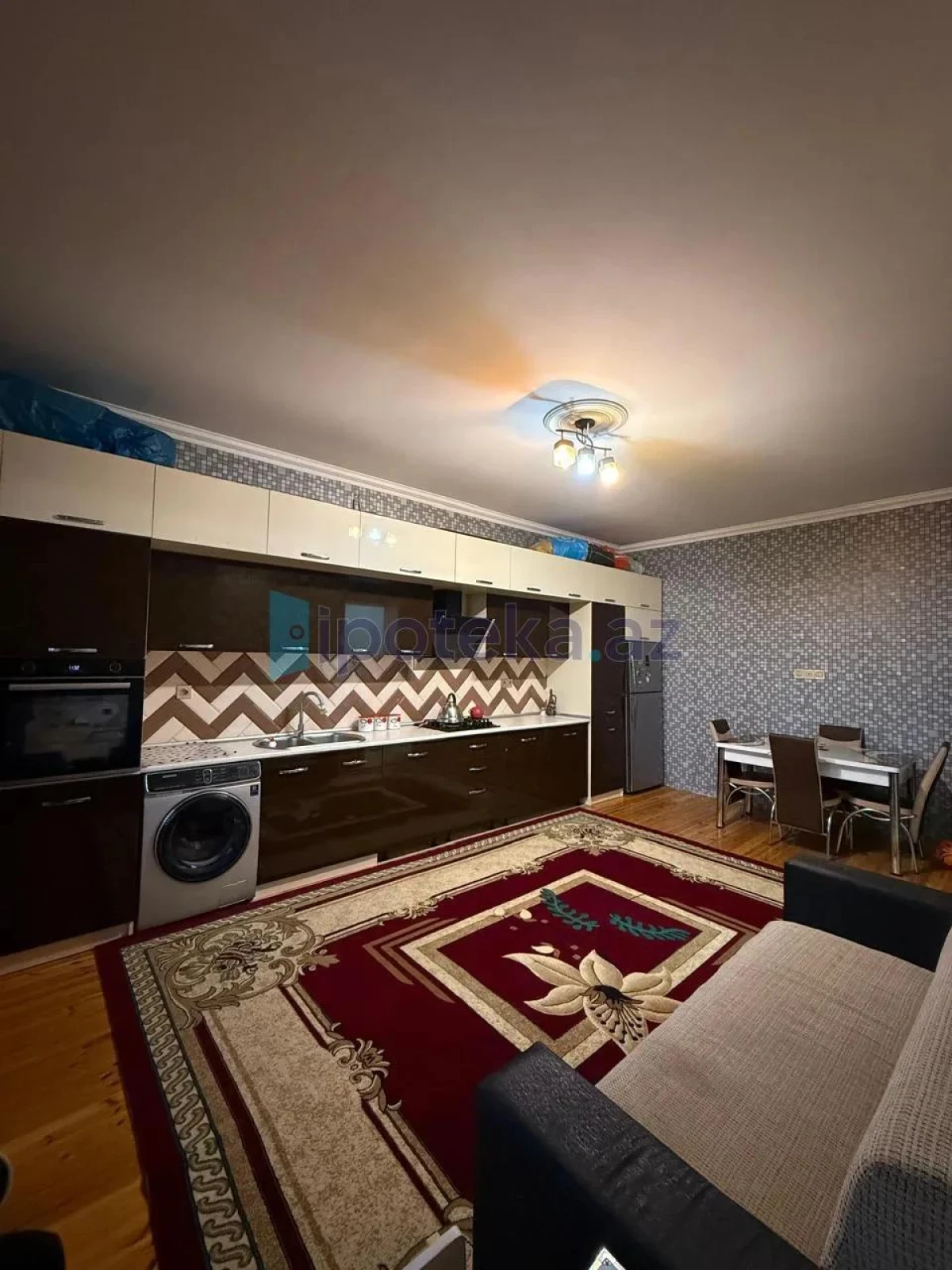 Satılır 2 otaqlı həyət evi 112.5 m²