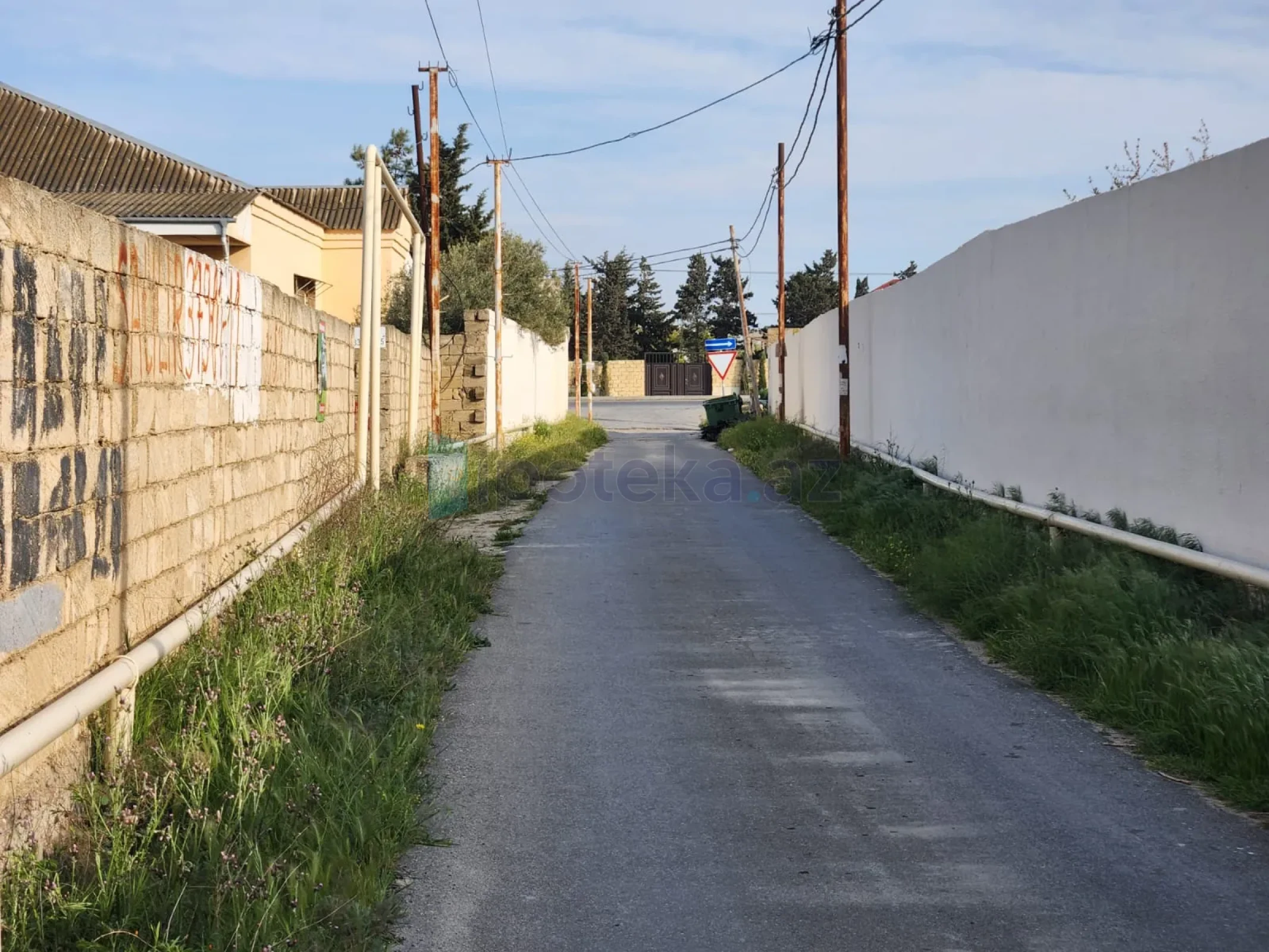 Satılır torpaq sahəsi