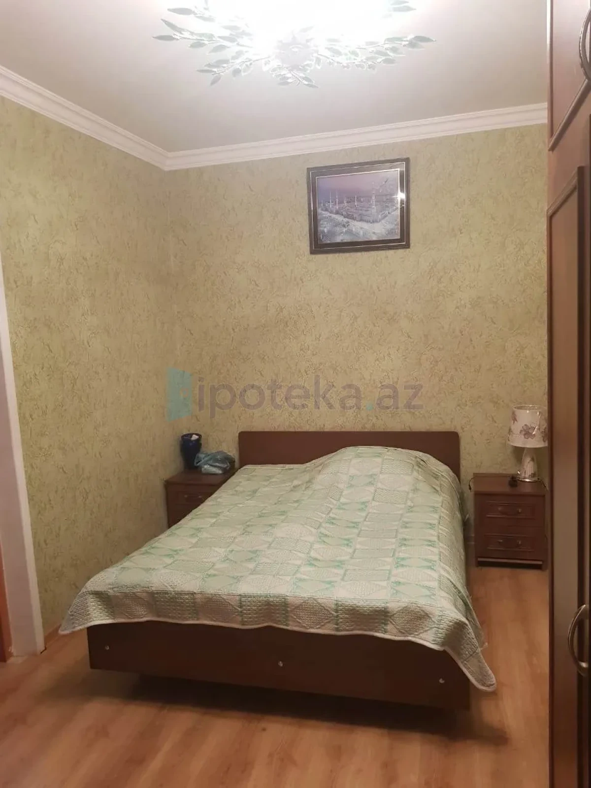 Satılır 4 otaqlı həyət evi 200 m²