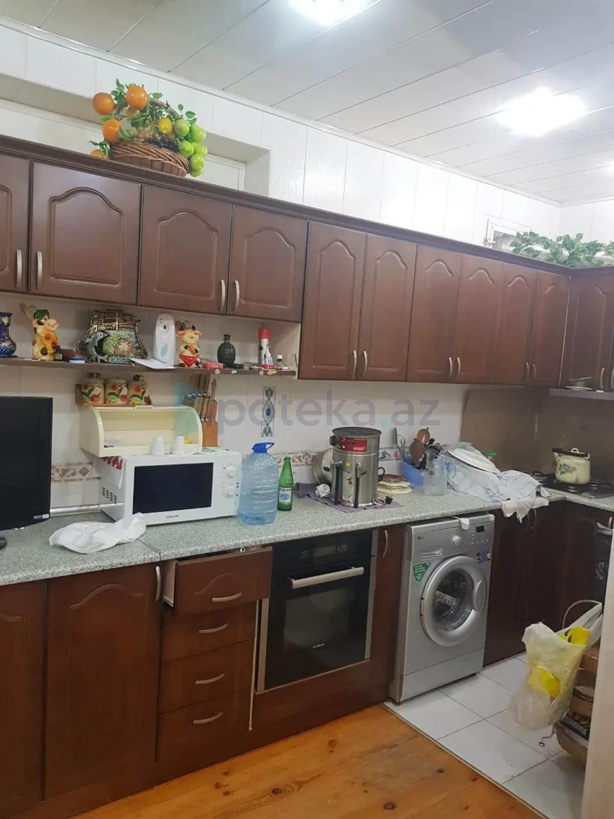 Satılır 4 otaqlı həyət evi 200 m²