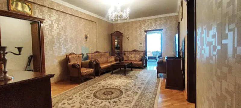 Satılır 4 otaqlı yeni tikili 178 m²