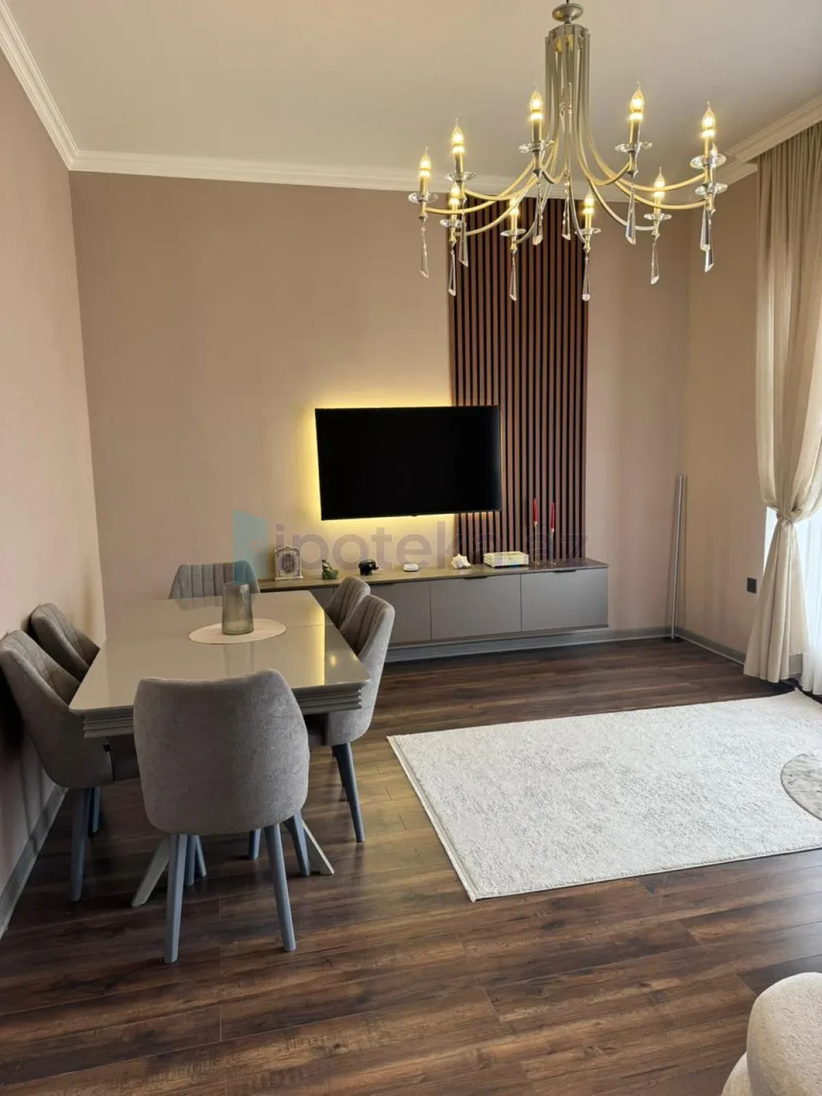 Satılır 3 otaqlı həyət evi 145 m²