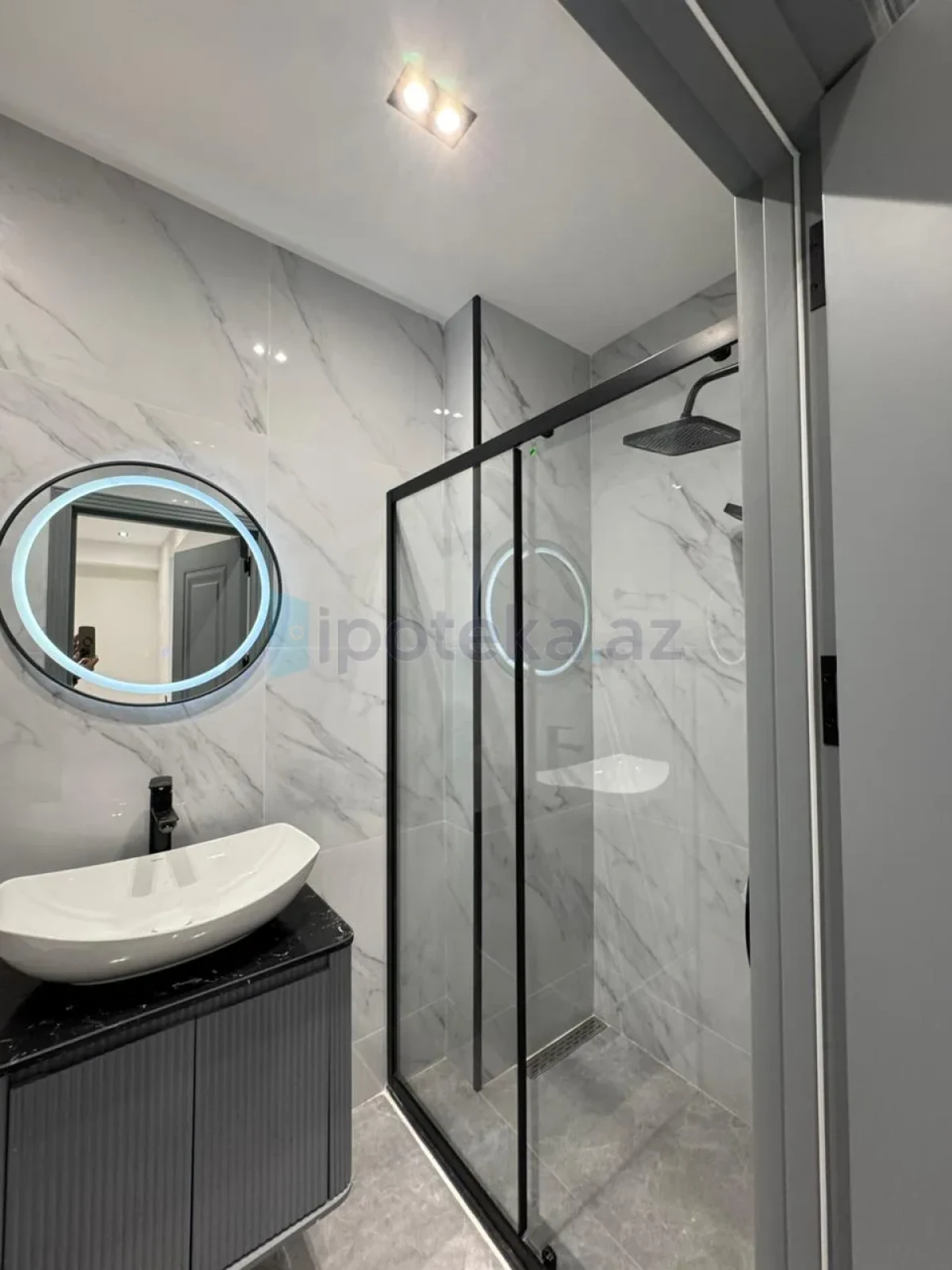 Satılır 2 otaqlı yeni tikili 65 m²