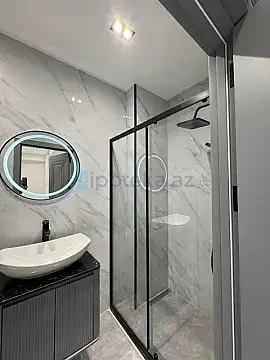 Satılır 2 otaqlı yeni tikili 65 m²