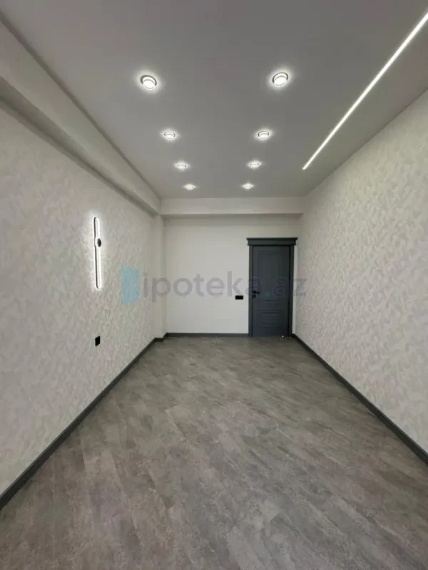 Satılır 2 otaqlı yeni tikili 65 m²