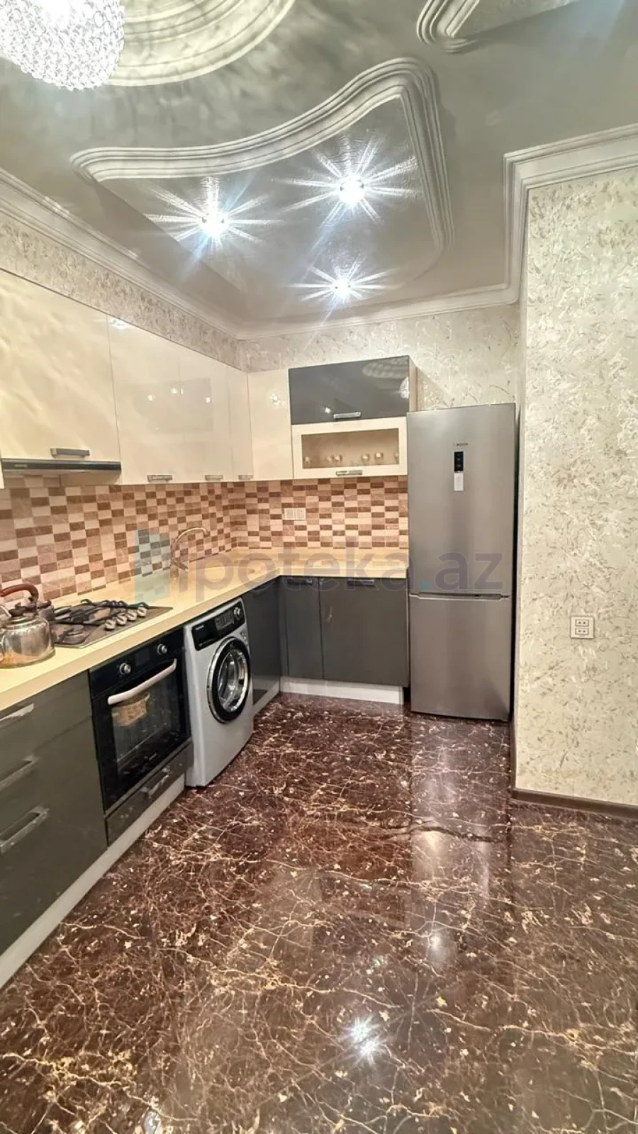 Satılır 3 otaqlı yeni tikili 140 m²