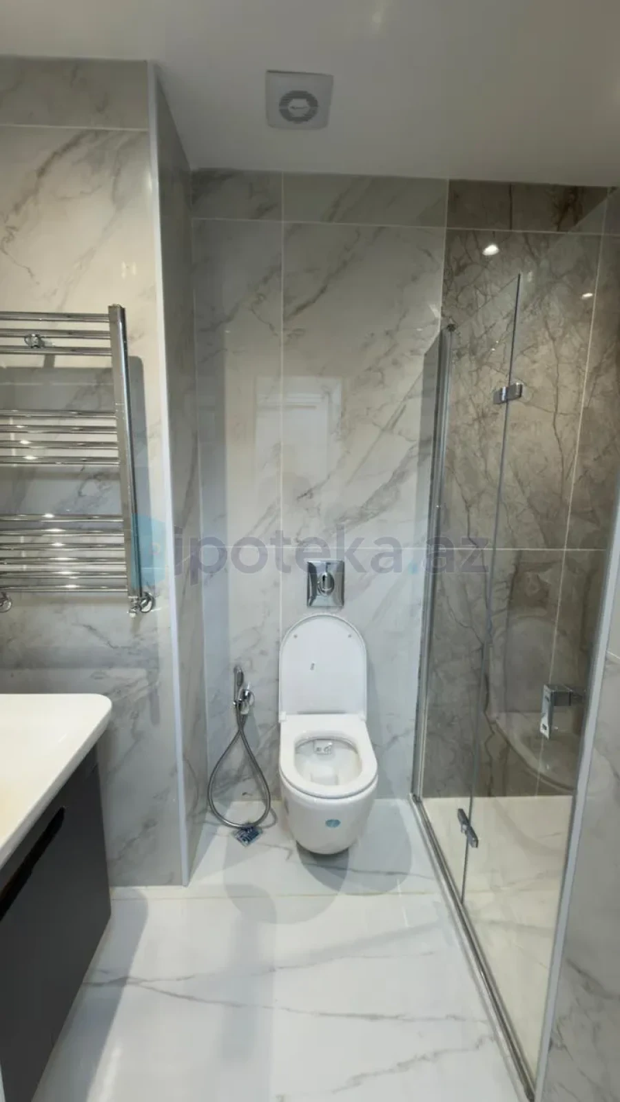 Satılır 2 otaqlı yeni tikili 49 m²