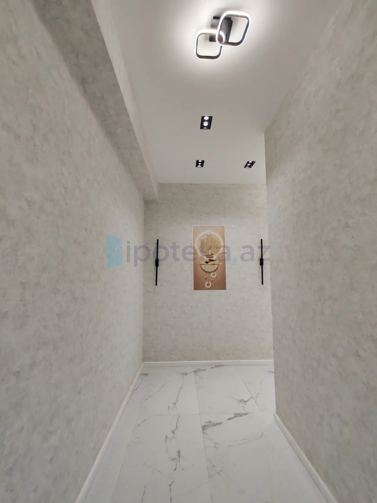 Satılır 2 otaqlı yeni tikili 65 m²