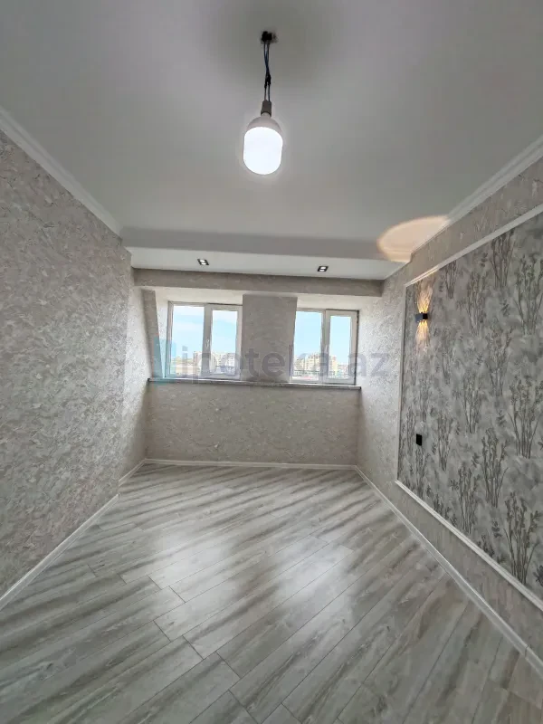 Satılır 3 otaqlı yeni tikili 67 m²