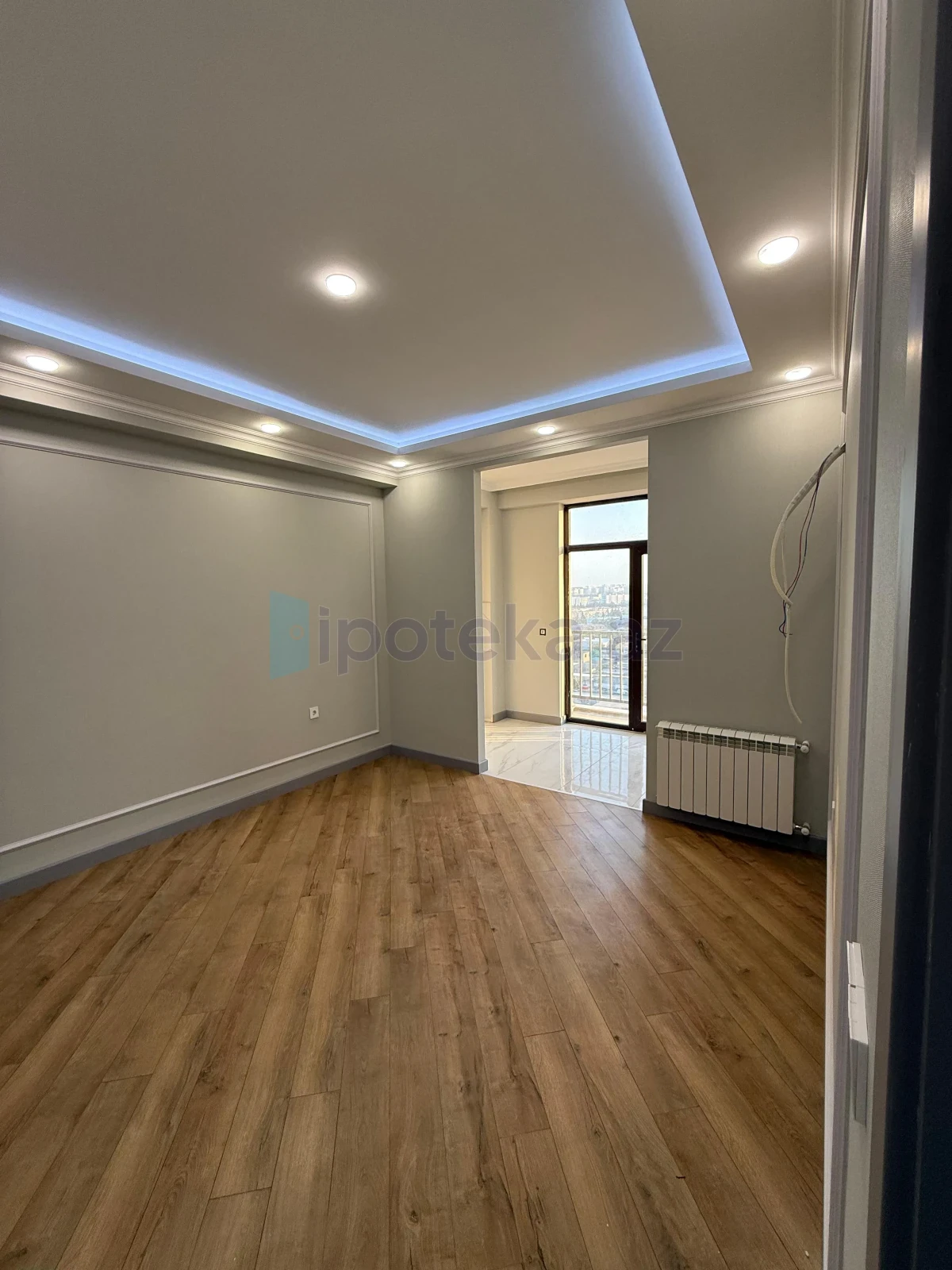 Satılır 3 otaqlı yeni tikili 95 m²