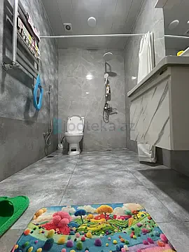 Satılır 2 otaqlı yeni tikili 75 m²