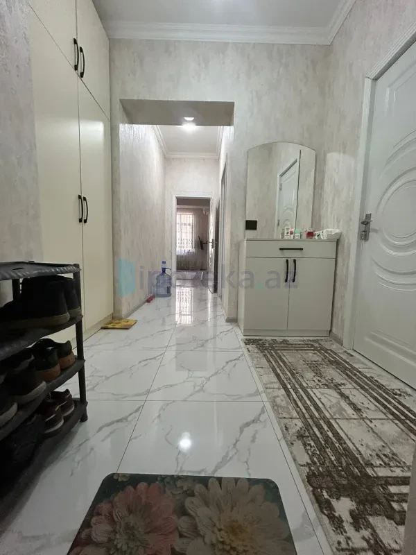 Satılır 2 otaqlı yeni tikili 75 m²