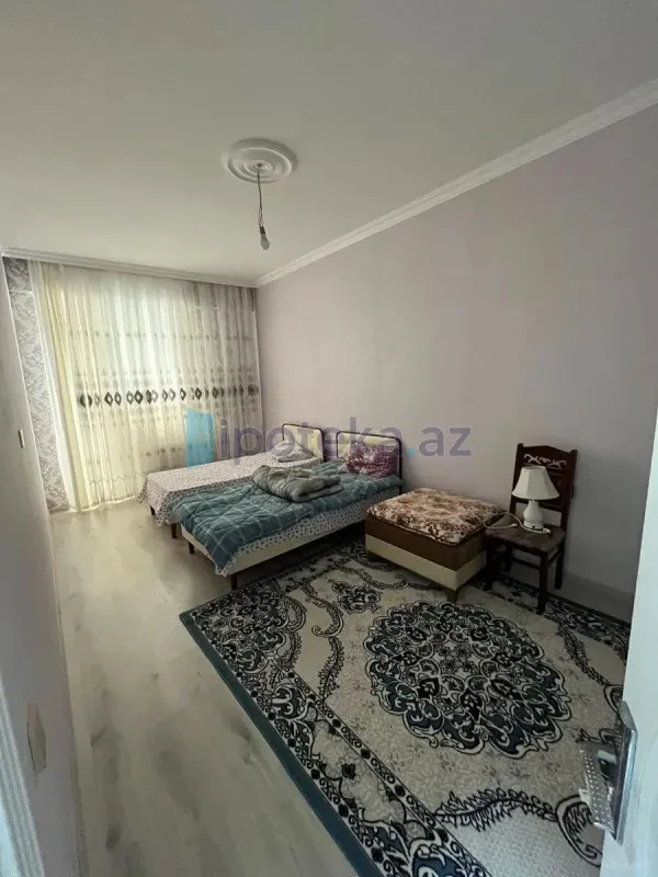 Satılır 2 otaqlı yeni tikili 75 m²