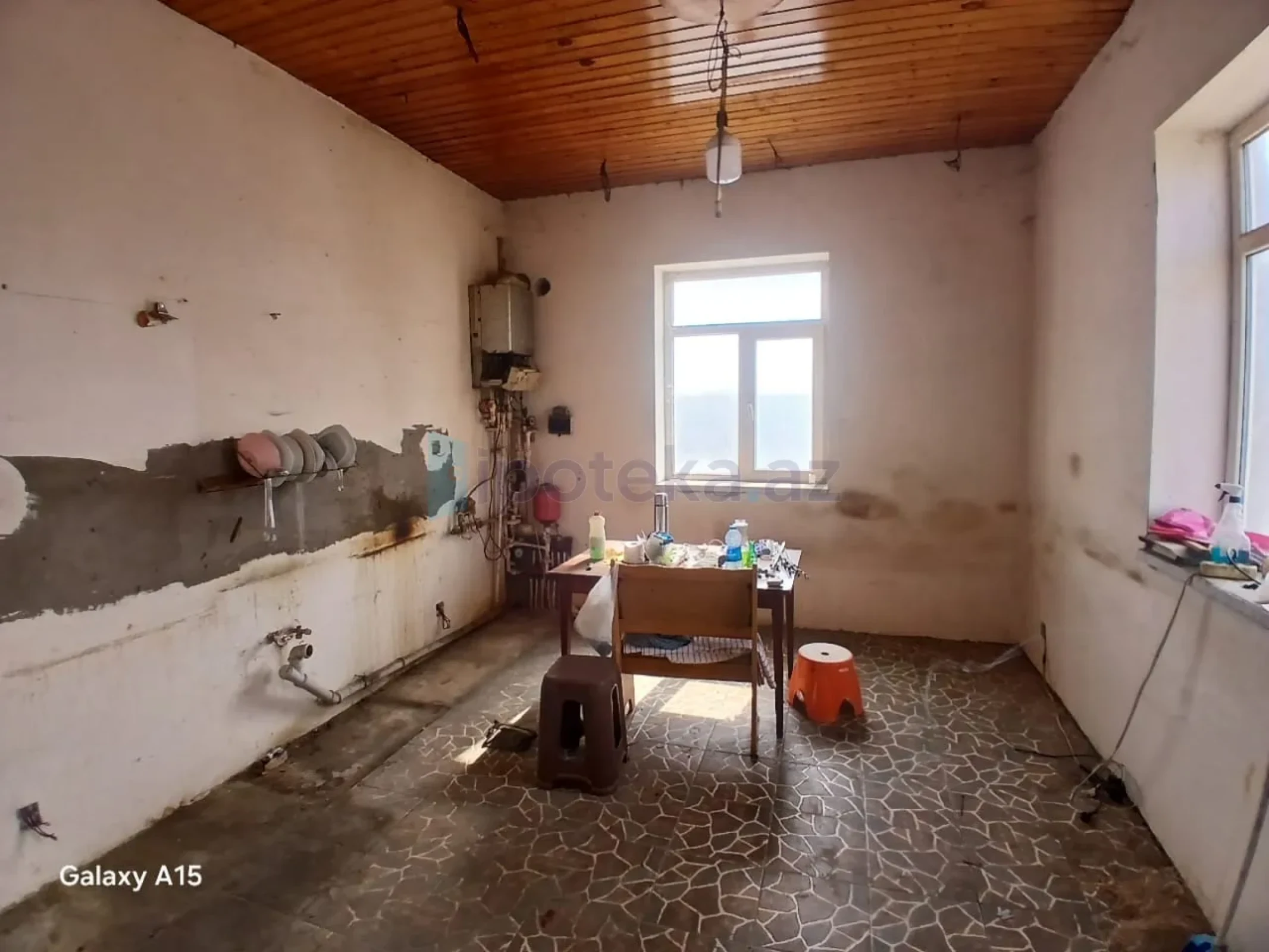 Satılır 5 otaqlı mənzil 260 m²