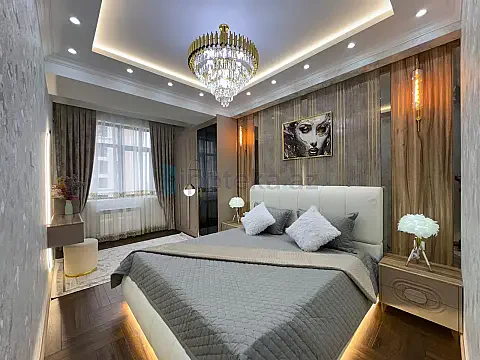 Satılır 3 otaqlı yeni tikili 127 m²