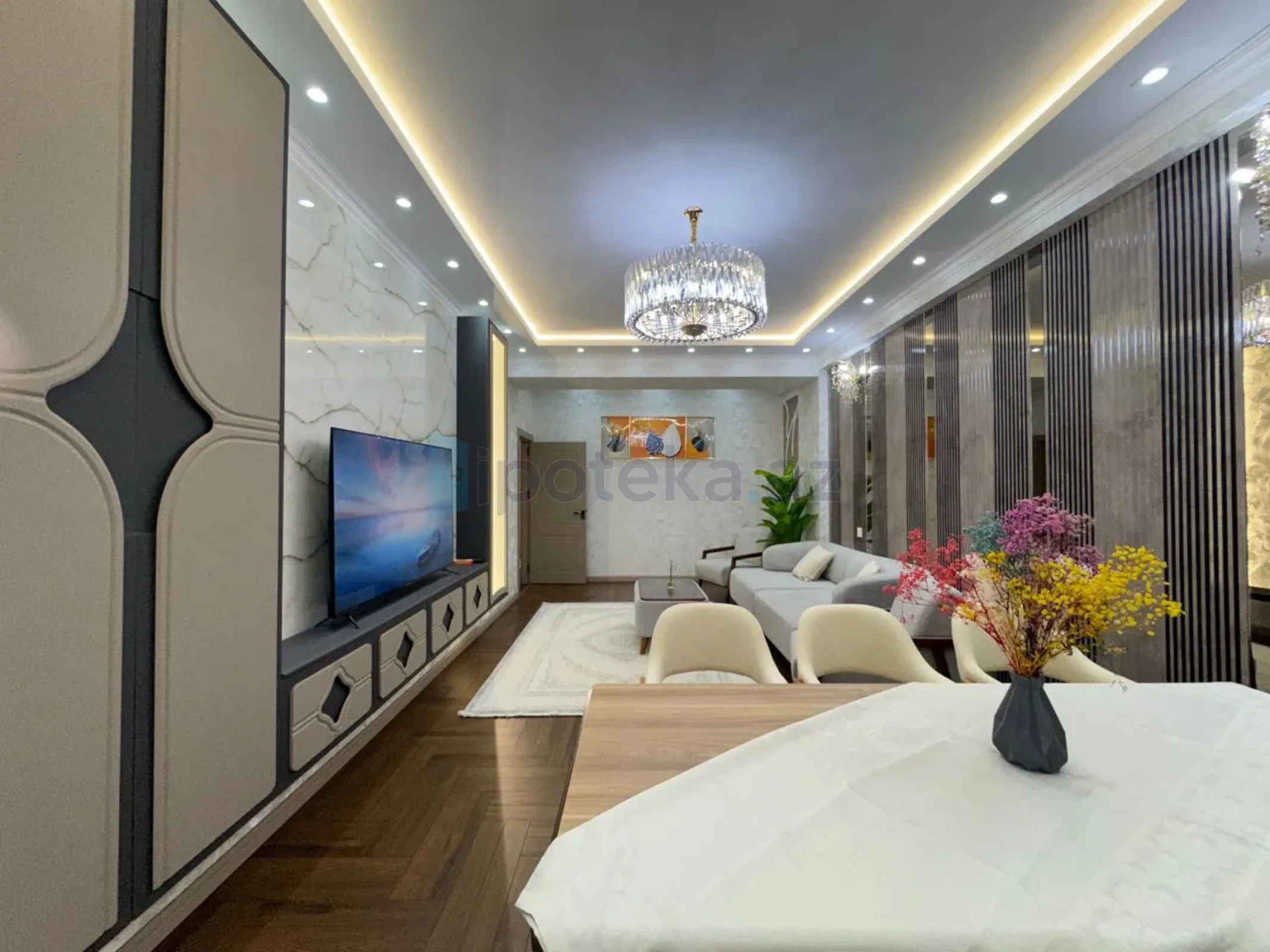Satılır 3 otaqlı yeni tikili 127 m²