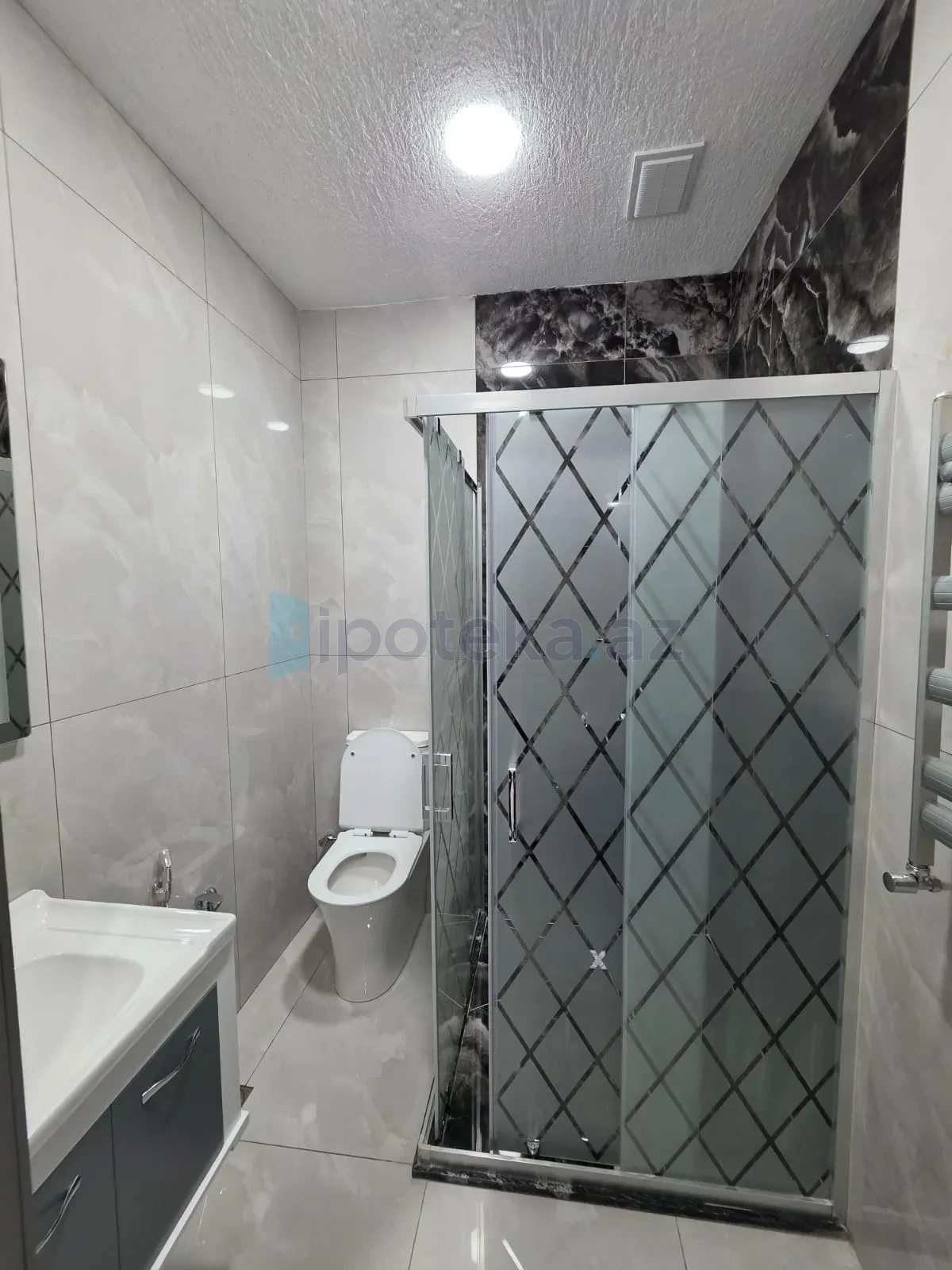 Satılır 3 otaqlı mənzil 100 m²