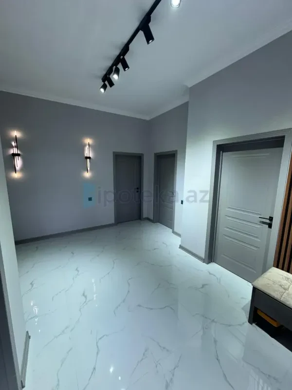 Satılır 3 otaqlı həyət evi 145 m²