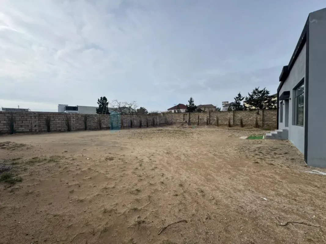 Satılır 3 otaqlı həyət evi 145 m²