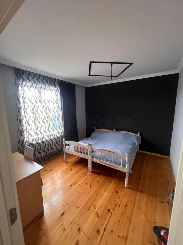 Satılır 4 otaqlı həyət evi 130 m²