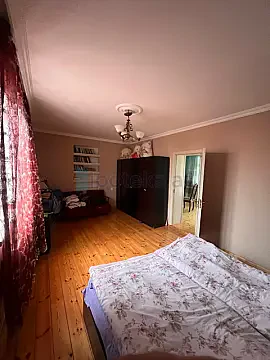 Satılır 4 otaqlı həyət evi 130 m²