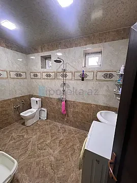 Satılır 4 otaqlı həyət evi 130 m²