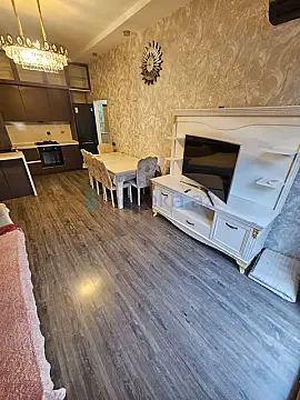 Satılır 2 otaqlı yeni tikili 50 m²