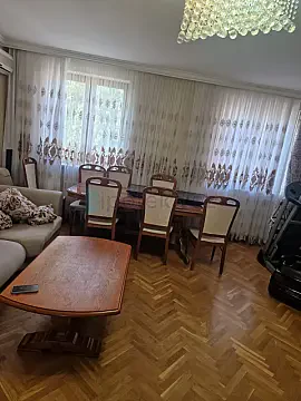 Satılır 4 otaqlı köhnə tikili 100 m² — Bakı, Badamdar 4 otaq 100.00 m²