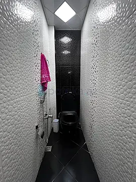 Satılır 4 otaqlı köhnə tikili 100 m²