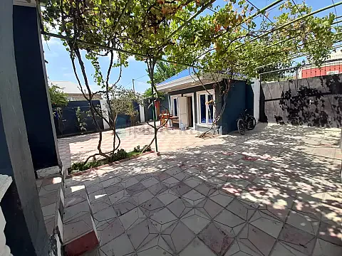 Satılır 4 otaqlı həyət evi 100 m² — Bakı 4 otaq 100.00 m²