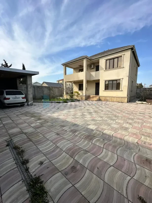Satılır 6 otaqlı həyət evi 161 m²