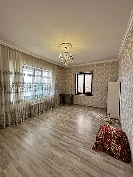 Satılır 6 otaqlı həyət evi 161 m²