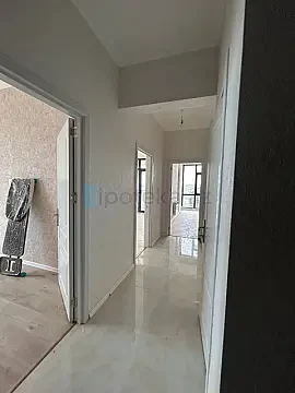 Satılır 2 otaqlı yeni tikili 95 m²
