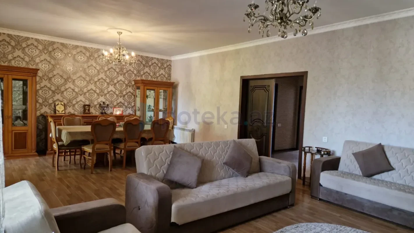 Satılır 4 otaqlı həyət evi 100 m²