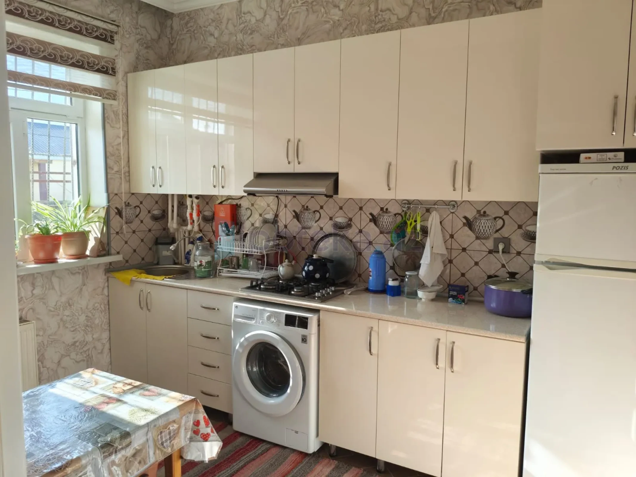 Satılır 3 otaqlı həyət evi 100 m²