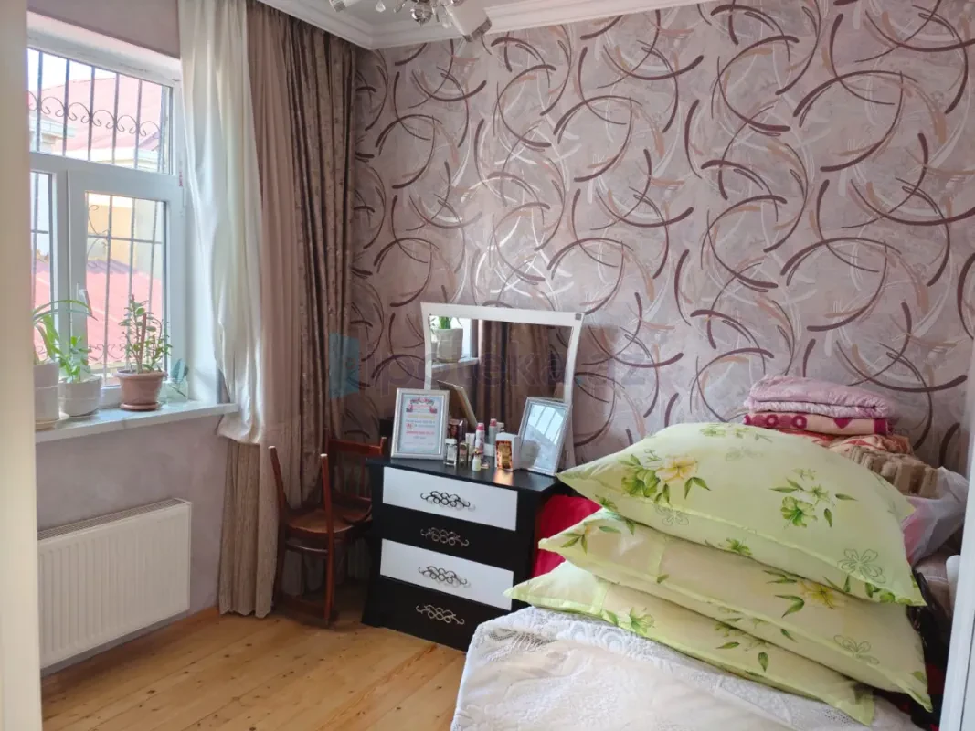 Satılır 3 otaqlı həyət evi 100 m²